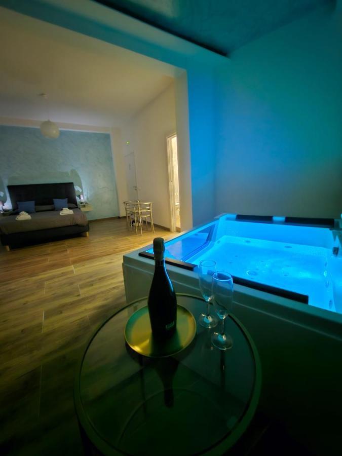 B&B Pietre Preziose Salerno Buitenkant foto