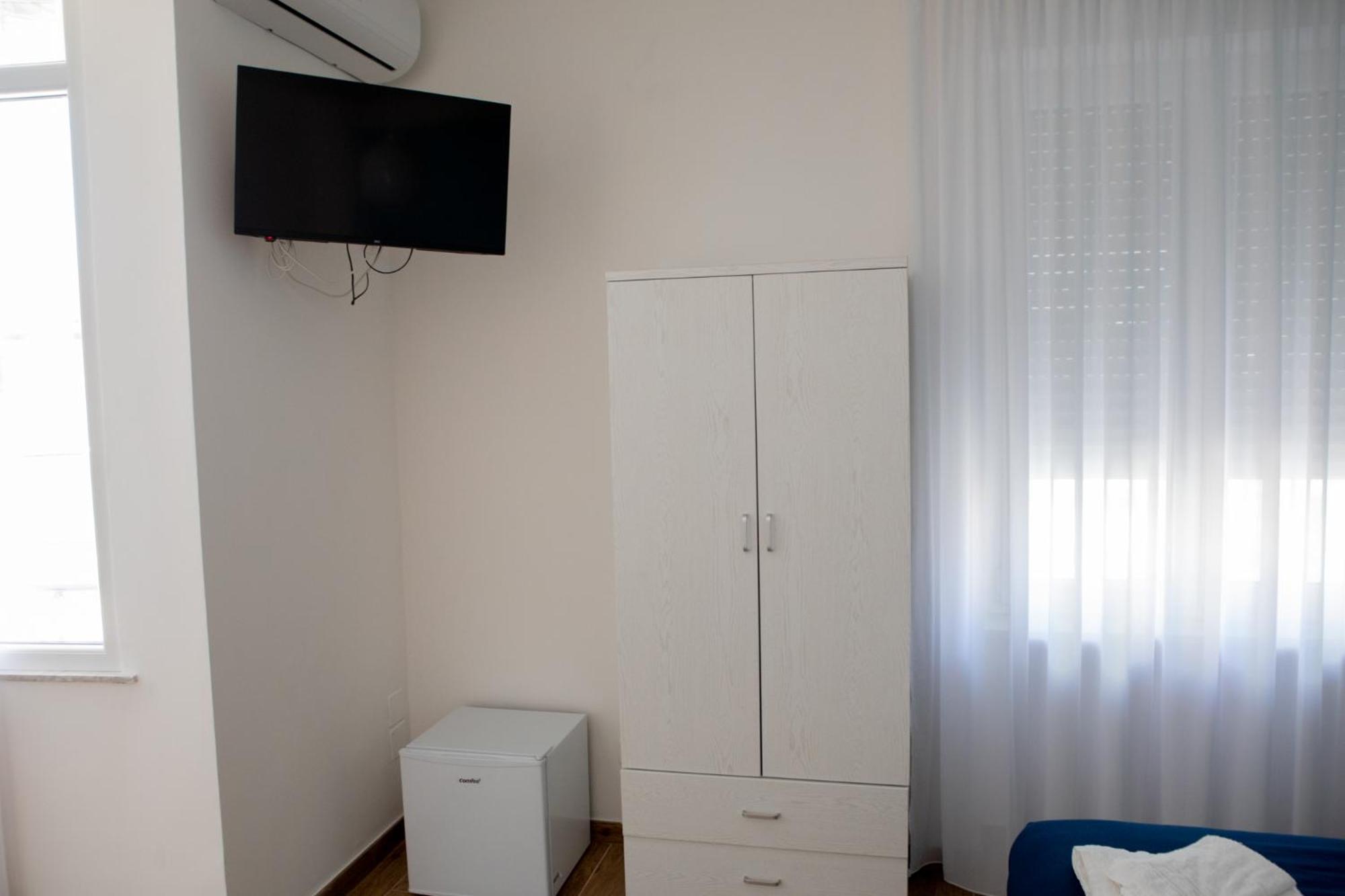B&B Pietre Preziose Salerno Buitenkant foto