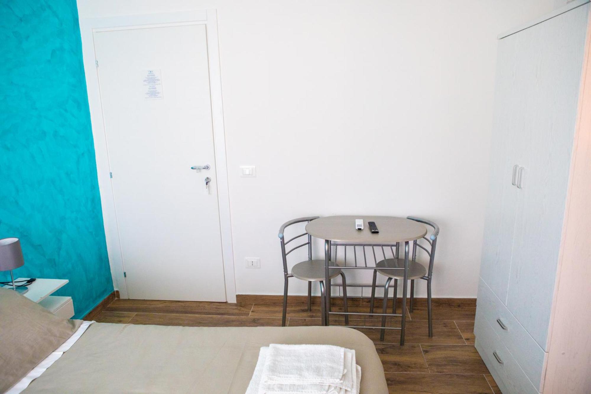 B&B Pietre Preziose Salerno Buitenkant foto
