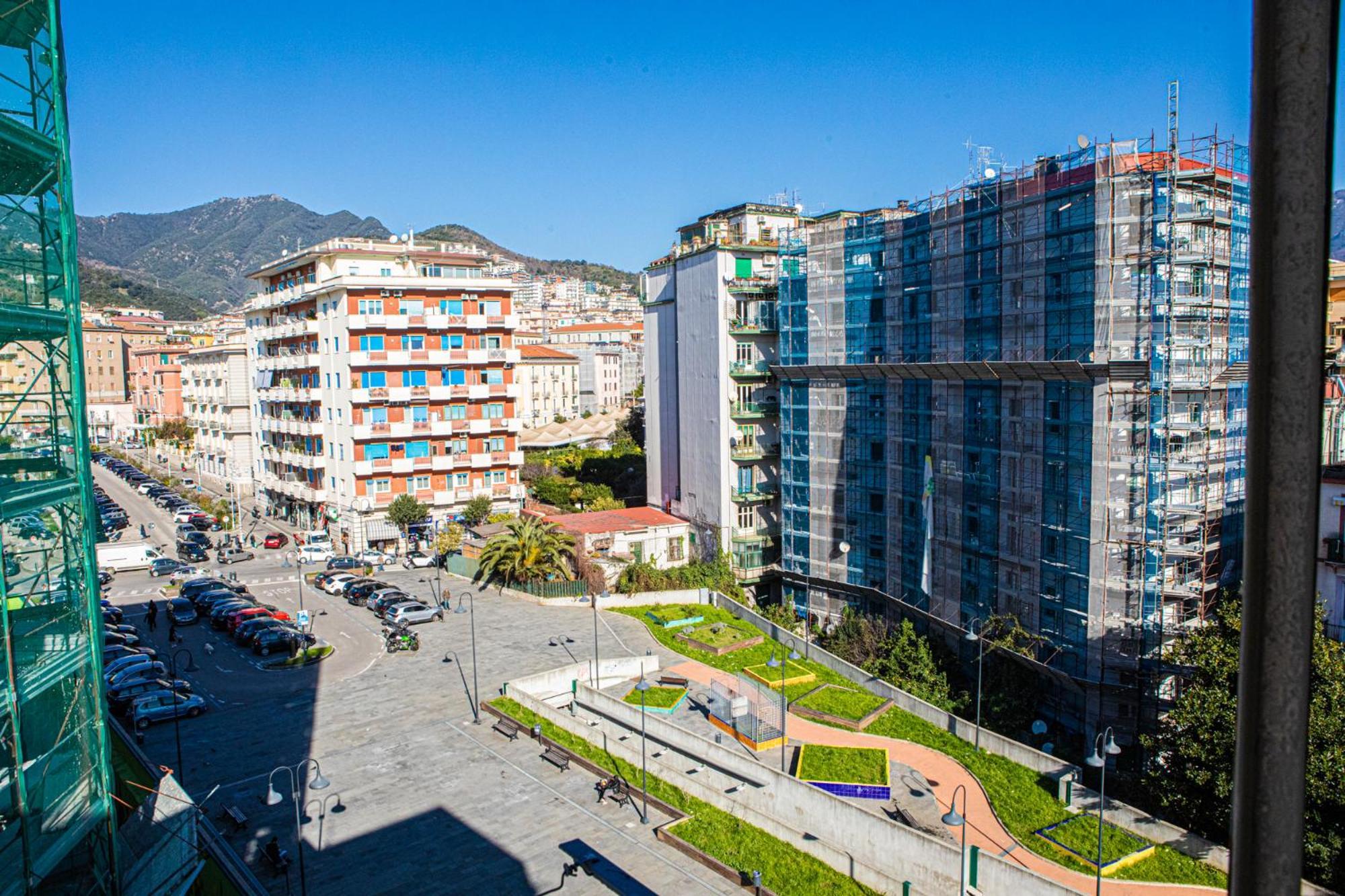 B&B Pietre Preziose Salerno Buitenkant foto